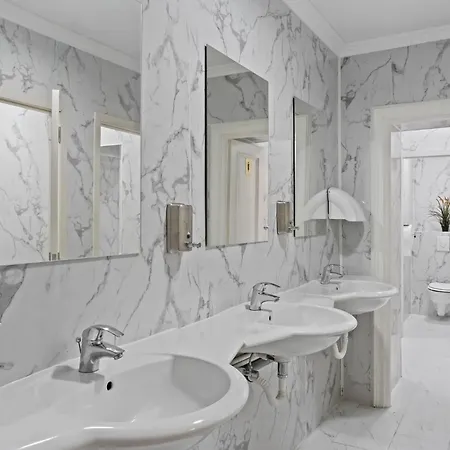 別荘 Ramana Garden - Self-service ブカレスト